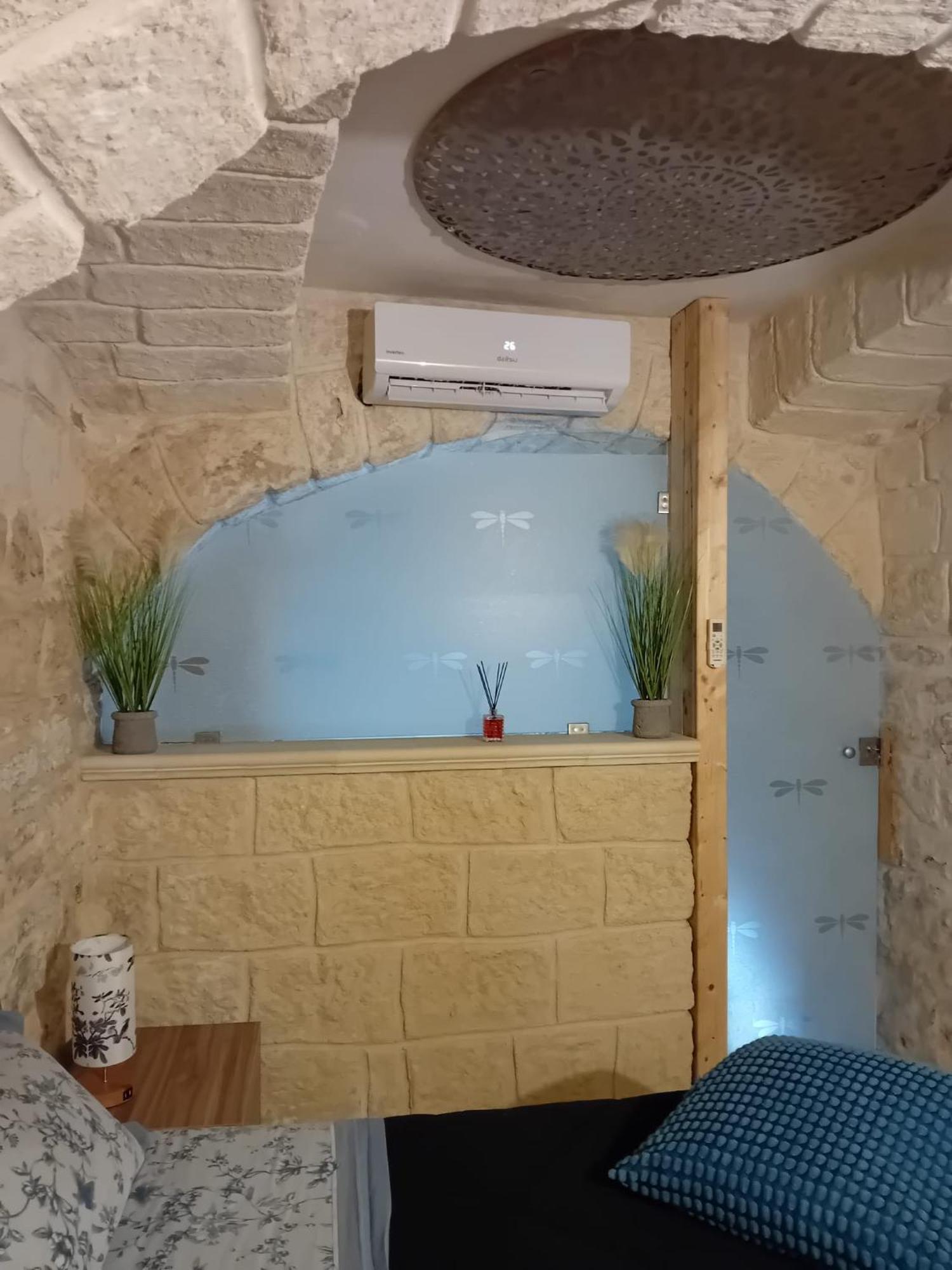 B & B La Grotta Bisceglie Exterior foto